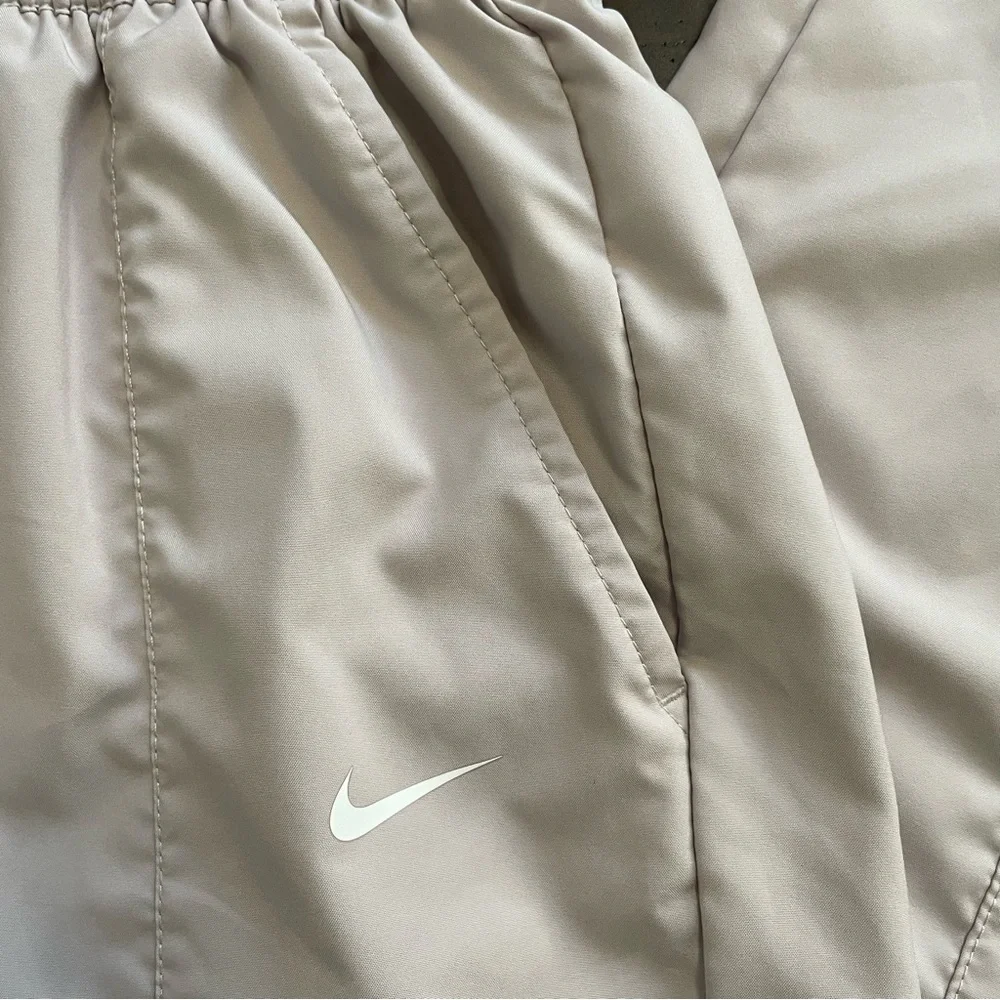 Nike Dri-Fit One Ultra High Waisted Track Pants